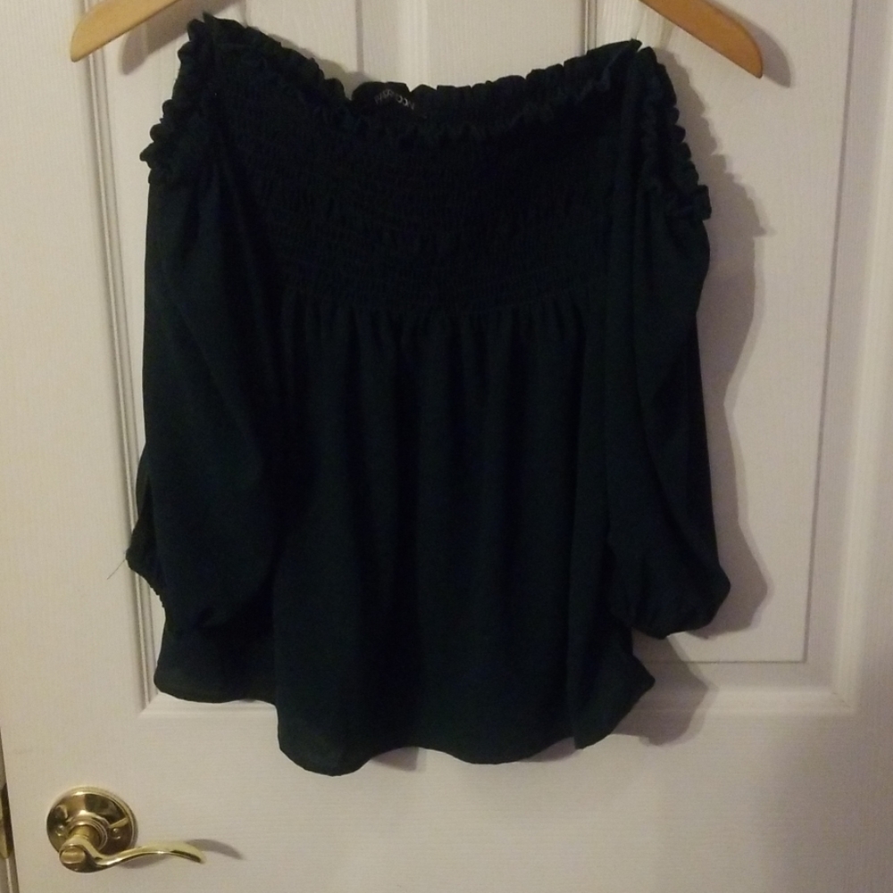Off the shoulder top long sleeve